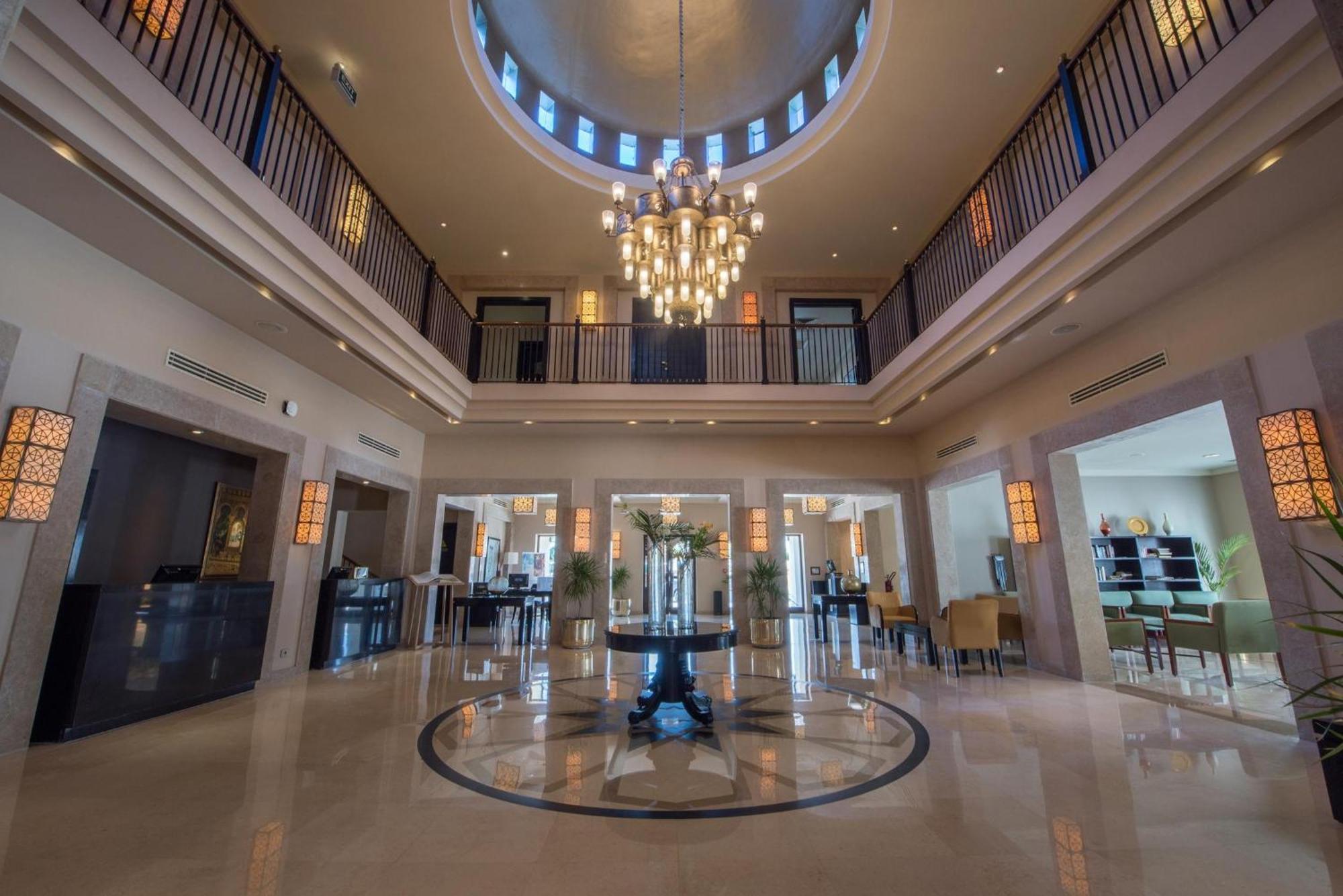 Sentido Reef Oasis Aqua Park Resort シャルム・エル・シェイク エクステリア 写真 The lobby of the hotel
