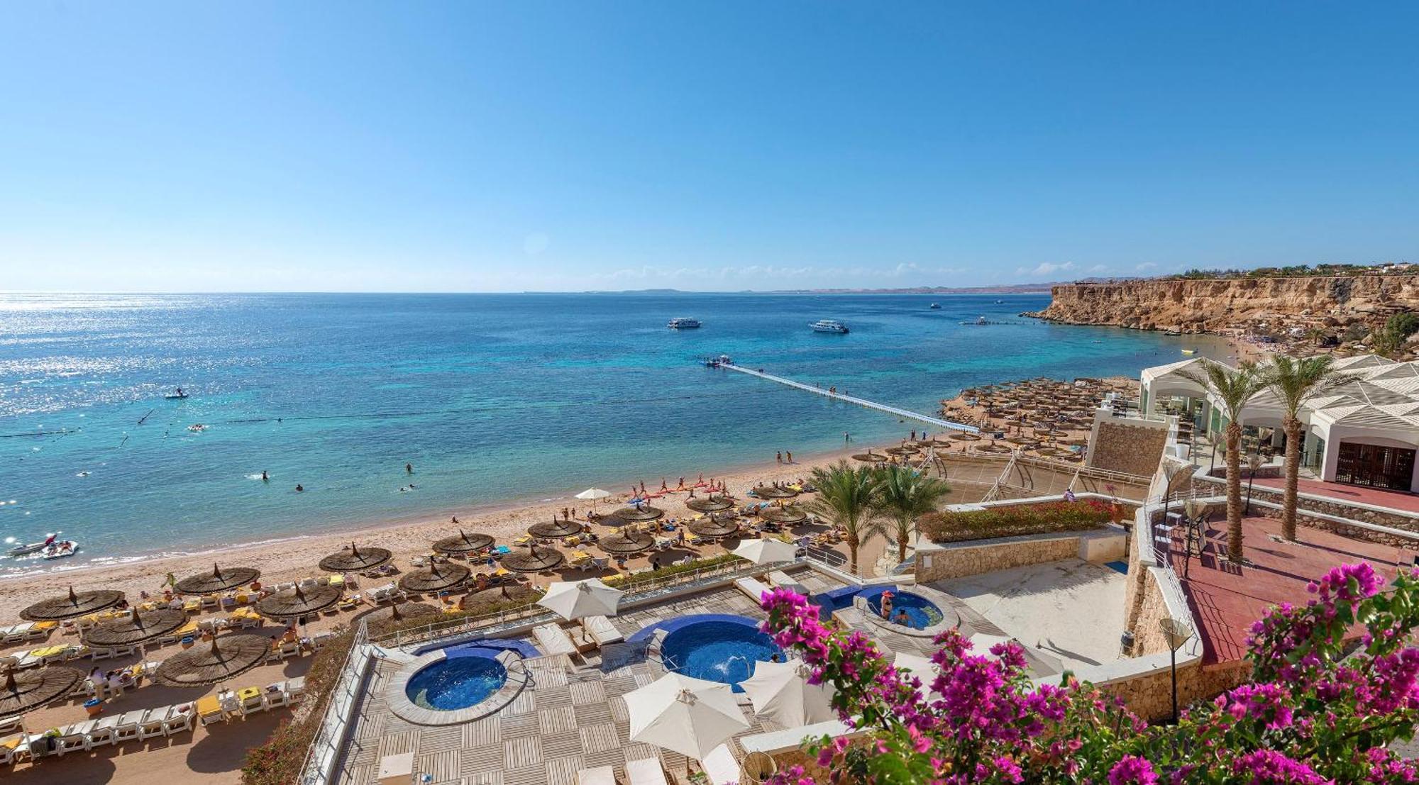 Sentido Reef Oasis Aqua Park Resort シャルム・エル・シェイク エクステリア 写真 View of the beach